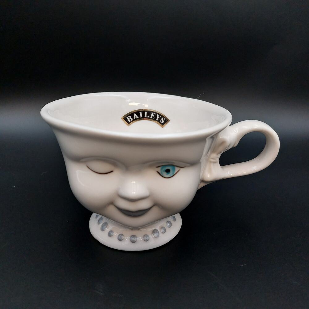 1996 Baileys Irish Cream Face Mug Helen Hunt Limited Edition Winking Lady Cup